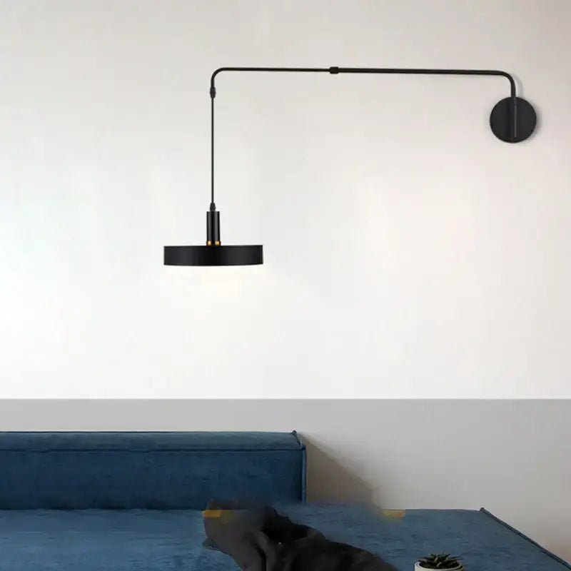 Applique murale scandinave avec bras ajustable et pivotable