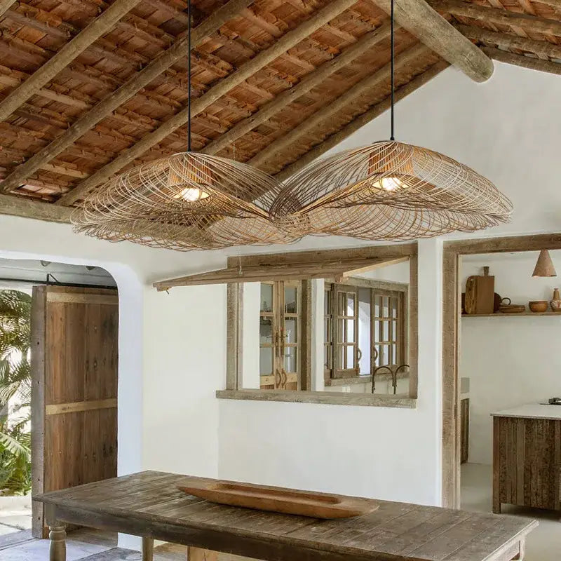 Suspension Bambou Tressé Design Aérien Forme Organique