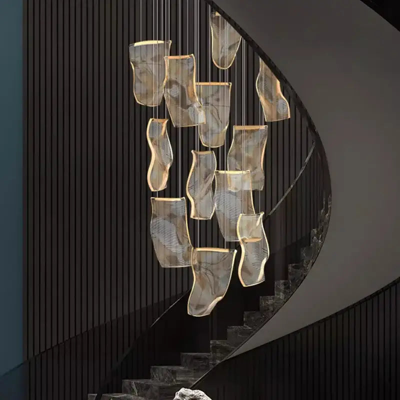 Suspension Cascade Design Verre Sculptural Pour Escalier