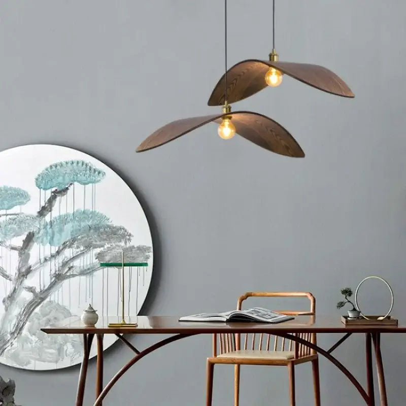 Suspension Feuilles Bois Courbées Design Naturel Moderne