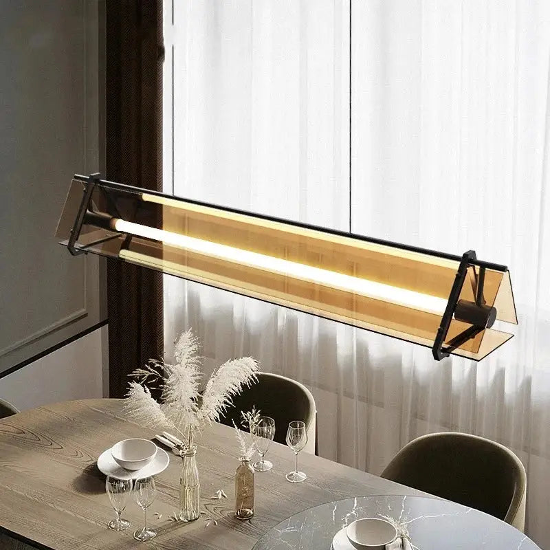 Suspension Longue Industrielle Avec Éclairage Intégré