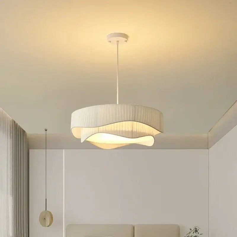 Suspension Plissée Design Blanche Pour Salle À Manger Moderne