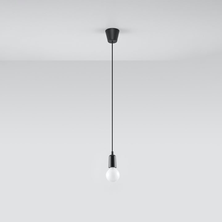 Suspension Luminaire noir éteinte, vue rapprochée