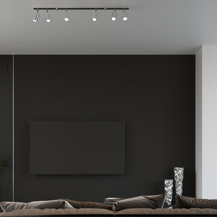 Luminaire Plafonnier chrome dans un intérieur contemporain