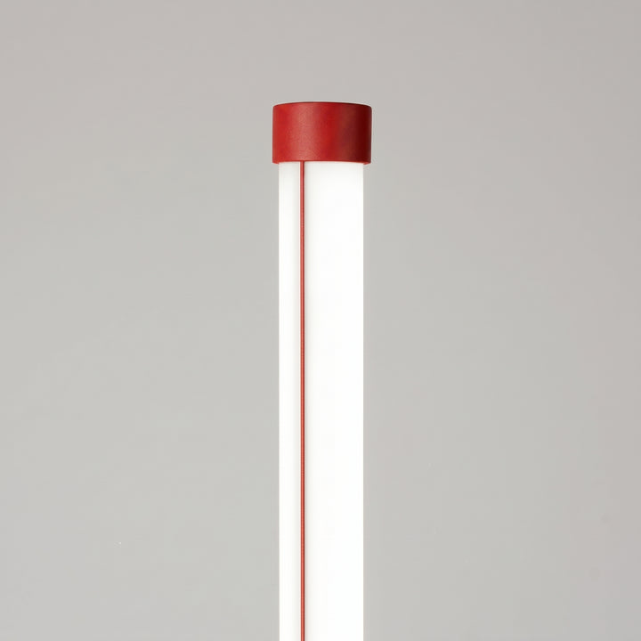 Lampadaire TRANG rouge détail du sommet du tube