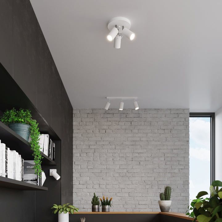 Luminaire Plafonnier blanc dans un intérieur contemporain