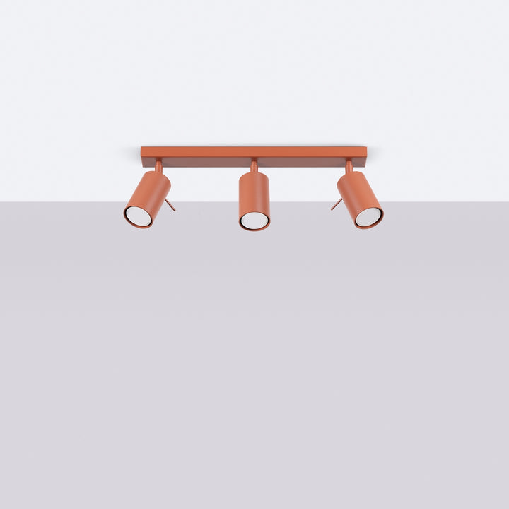 Luminaire Plafonnier ocre rouge éteinte, vue rapprochée