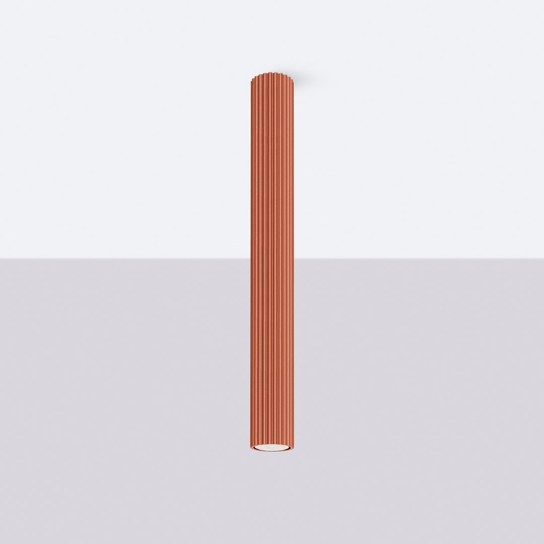 Luminaire Plafonnier ocre rouge éteinte, vue rapprochée