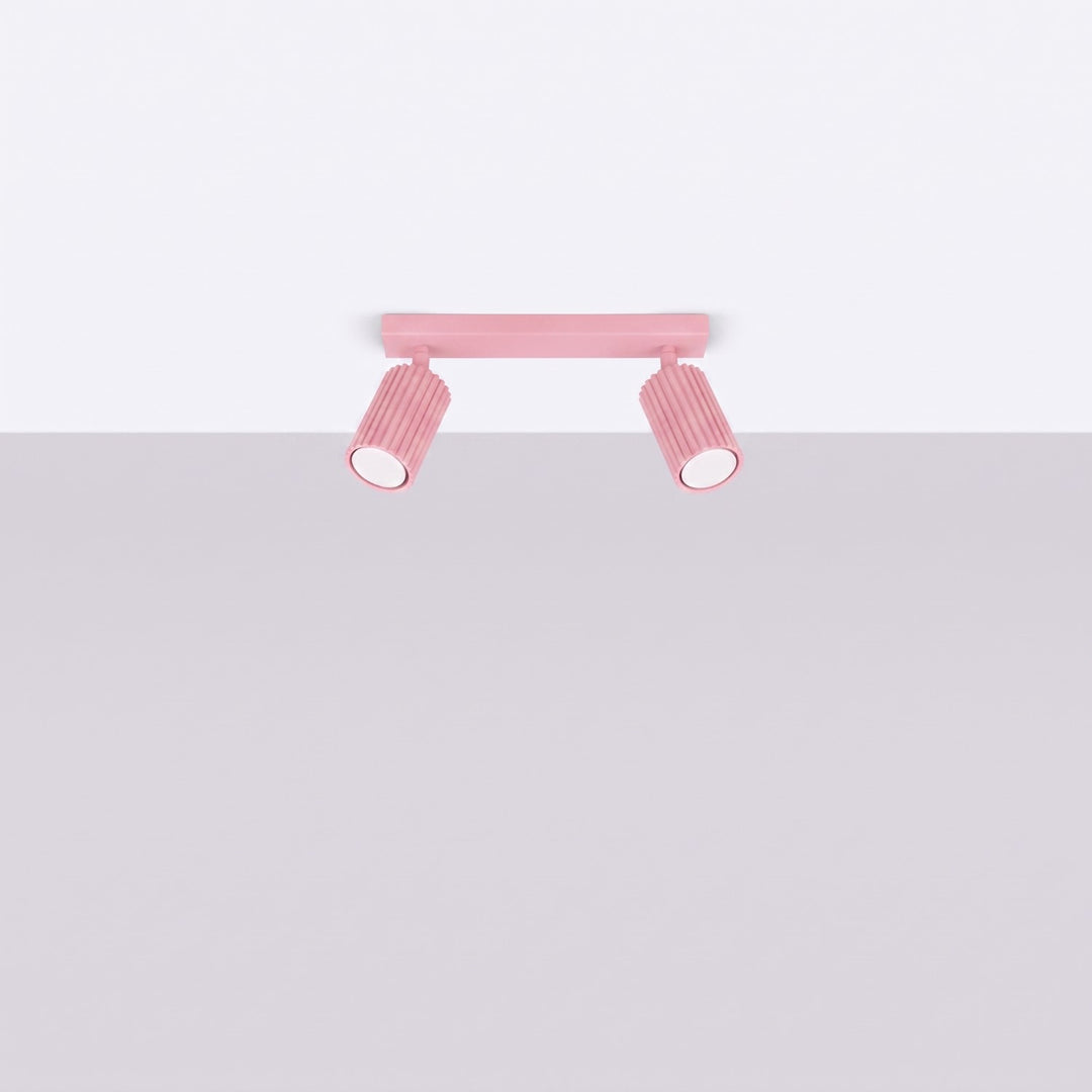 Luminaire Plafonnier rose éteinte, vue rapprochée