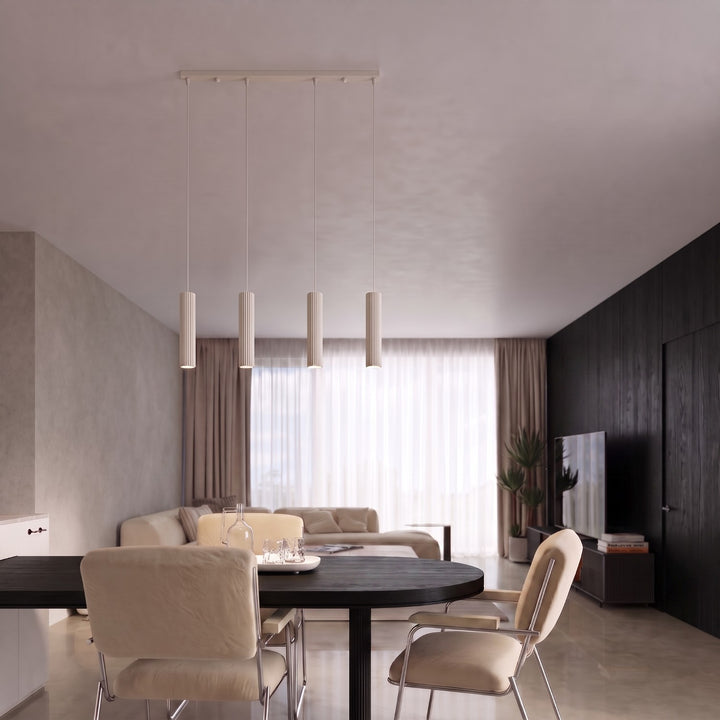 Suspension Luminaire beige dans un intérieur contemporain