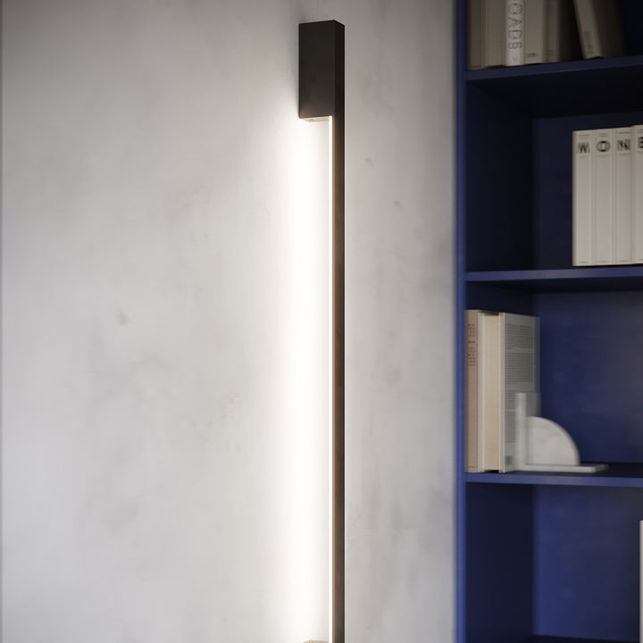 Applique murale SAPPO noir dans un intérieur, vue rapprochée