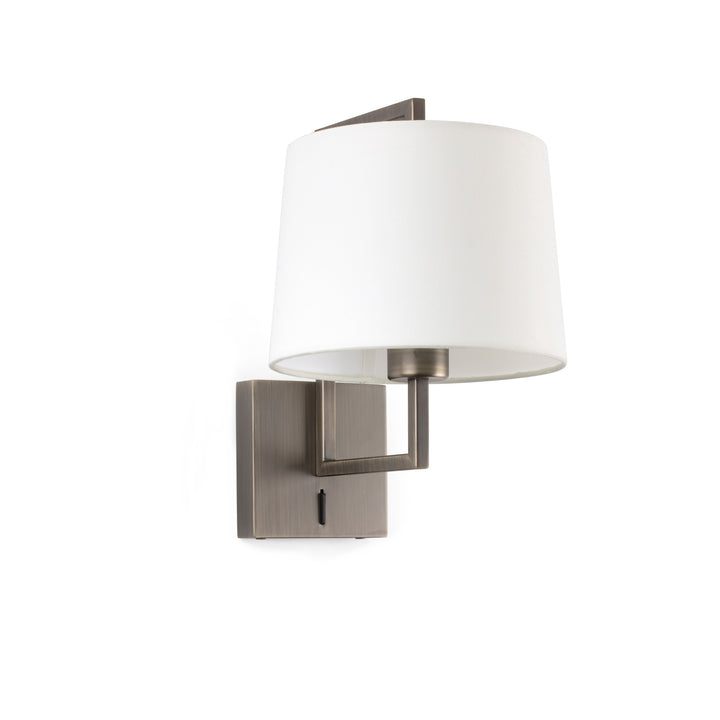 Applique Frame or vieilli abat-jour blanc de Faro Barcelona