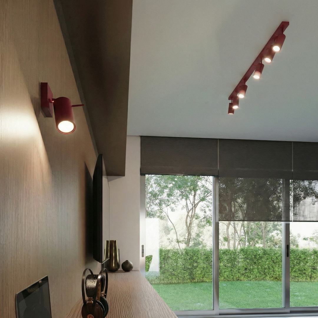 Luminaire Plafonnier bordeaux dans un intérieur contemporain