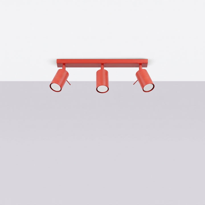 Luminaire Plafonnier rouge éteinte, vue rapprochée