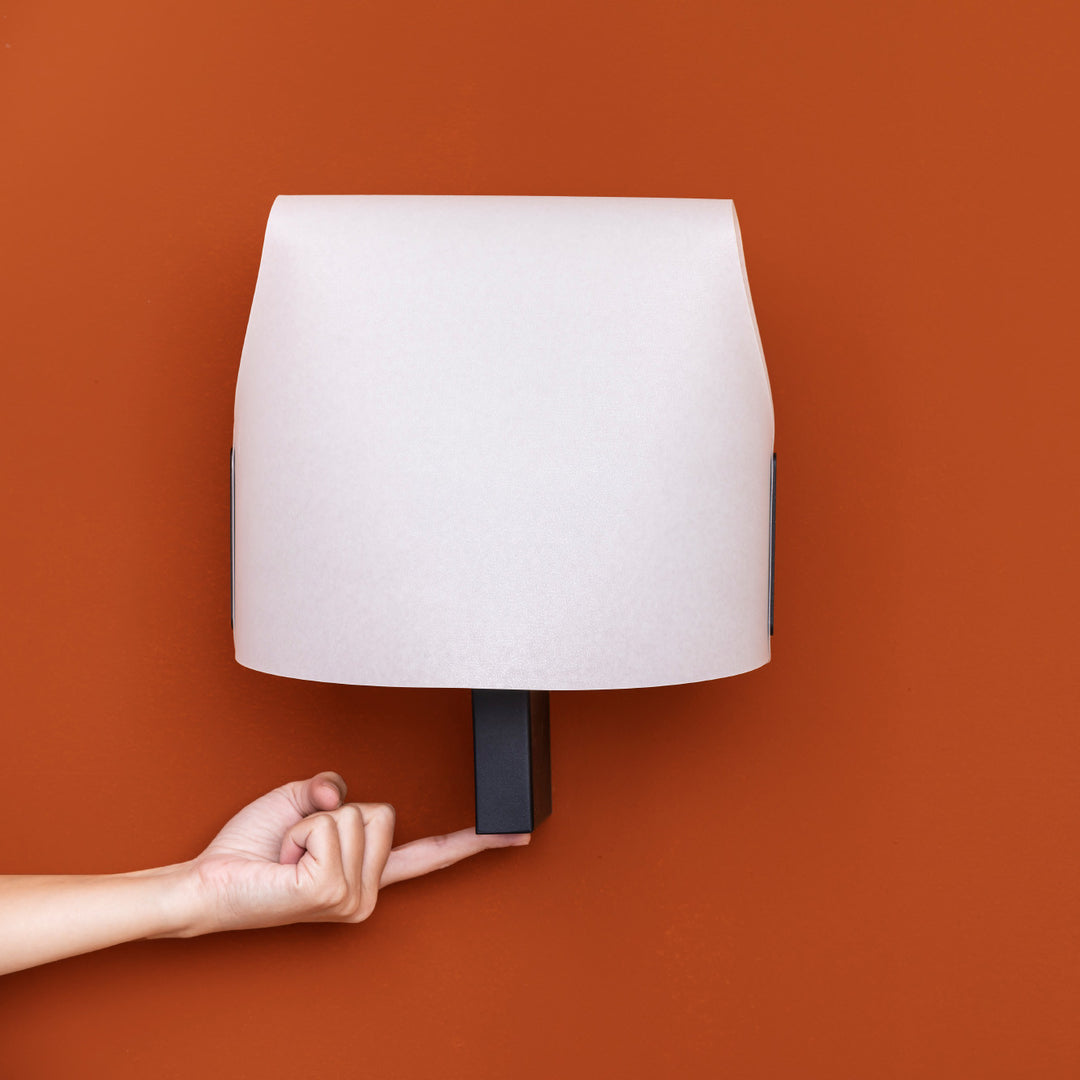Applique Luang de Faro Barcelona en situation