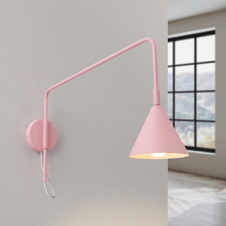 Applique Murale rose allumée, vue rapprochée