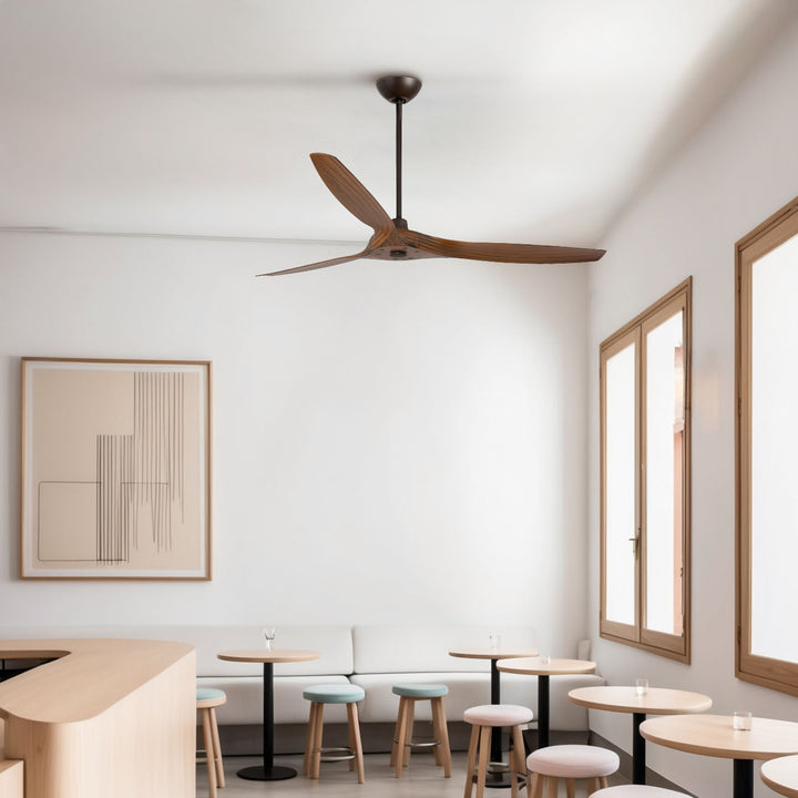 Ventilateur de plafond Morea noyer foncé dans un intérieur