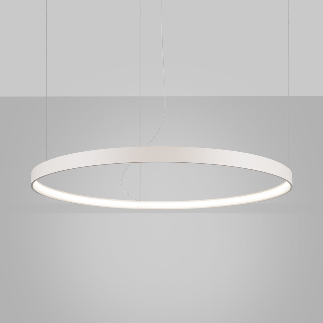 Lustre anneau RIO beige allumée, suspendu