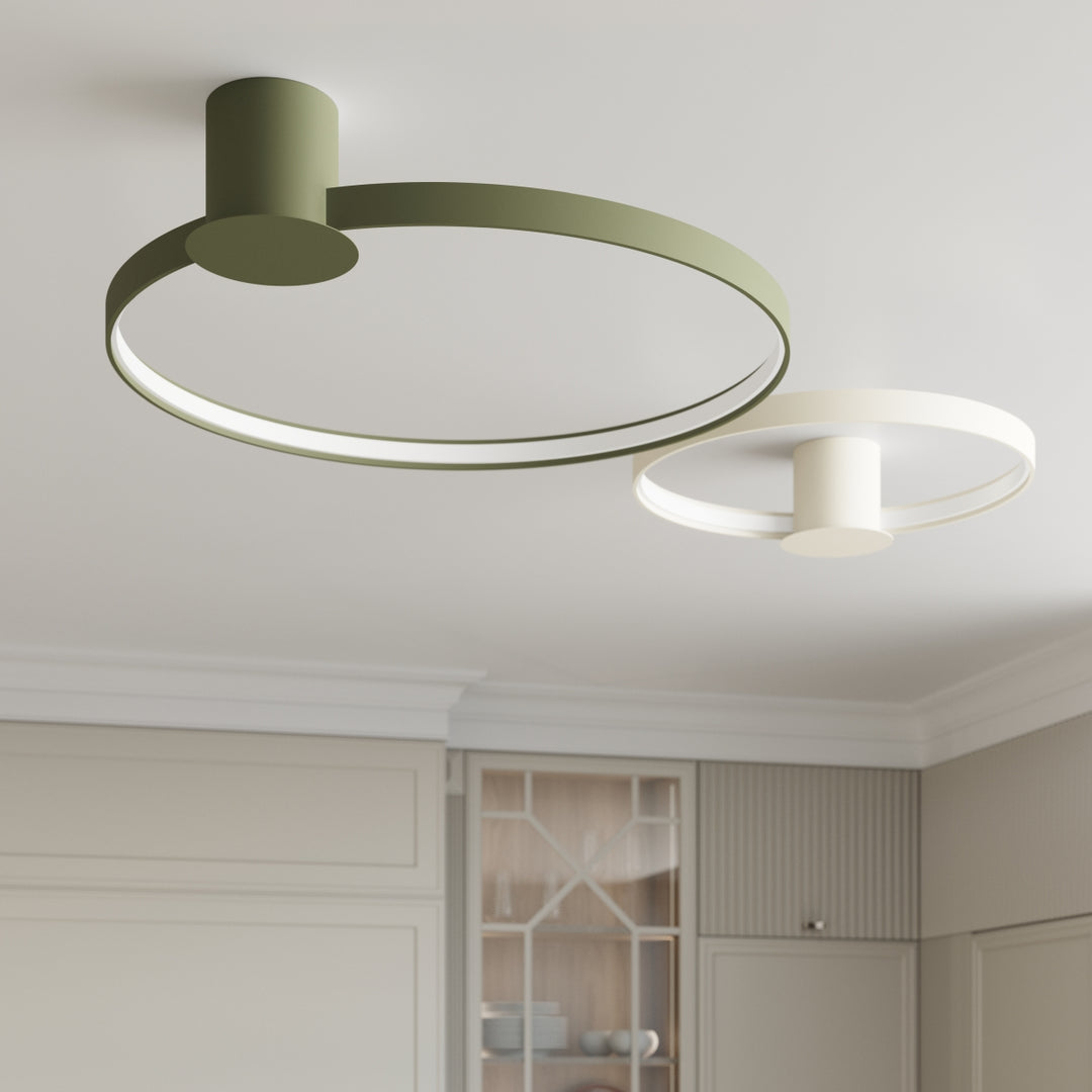 Plafonnier anneau RIO beige dans un intérieur contemporain