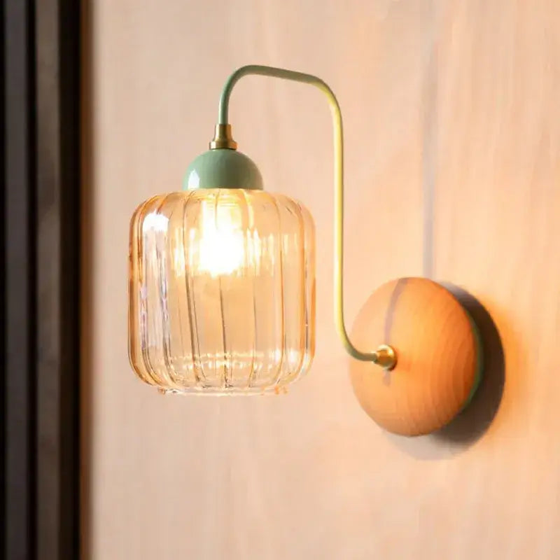 Applique murale design verre transparent et support bois élégant