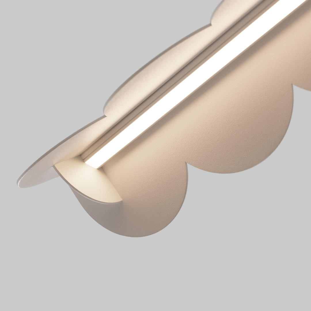 Suspension BISCUIT beige allumée, bandeau LED