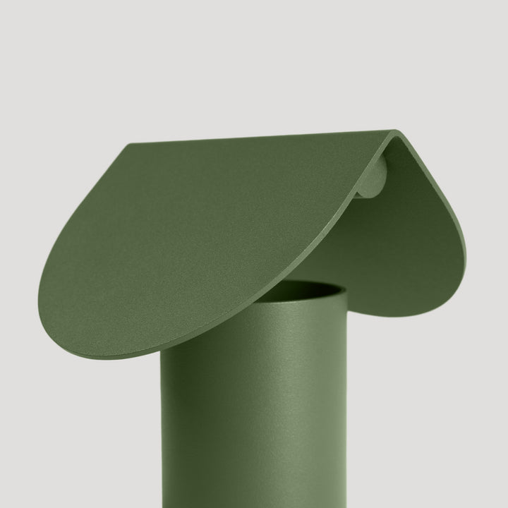 Lampe à poser BISCUIT vert olive détail de l'abat-jour