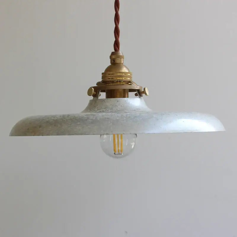 Suspension luminaire vintage en métal avec câble tressé chic