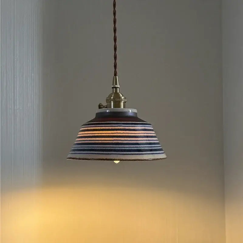 Suspension luminaire en céramique striée design vintage élégant