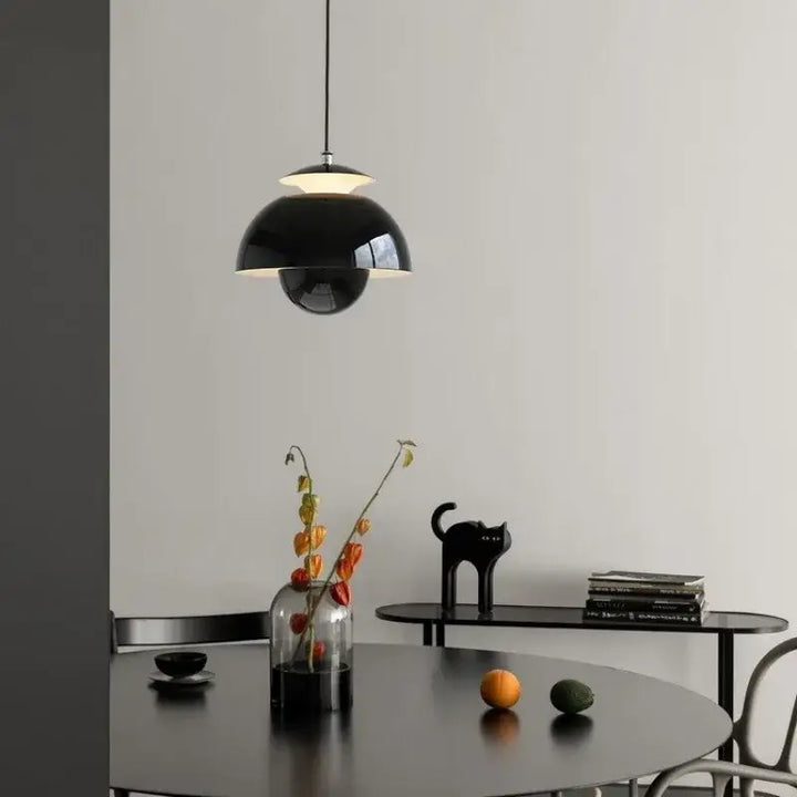 Suspension luminaire design épuré en métal au style contemporain