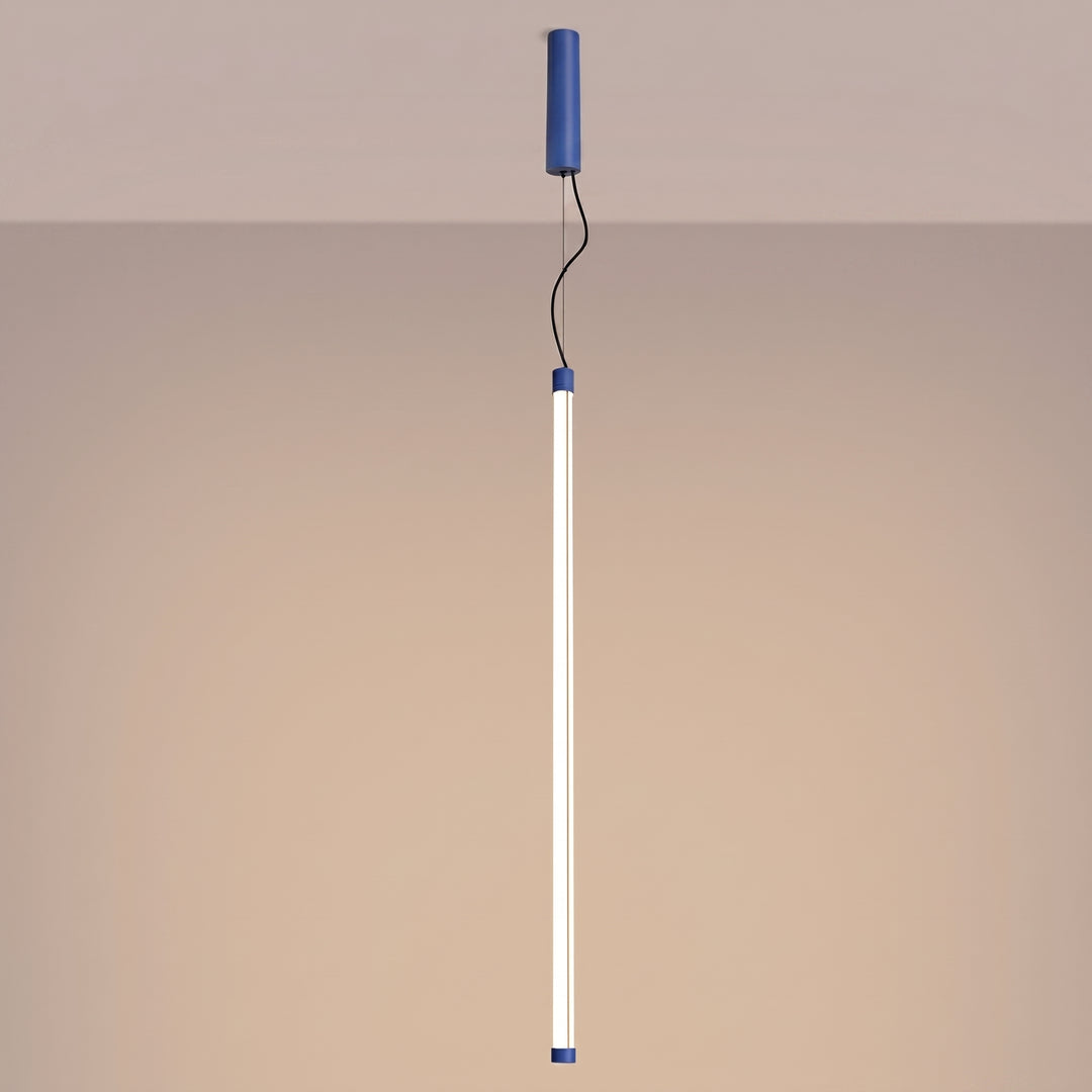 Suspension tube TRANG outremer allumée, suspendue