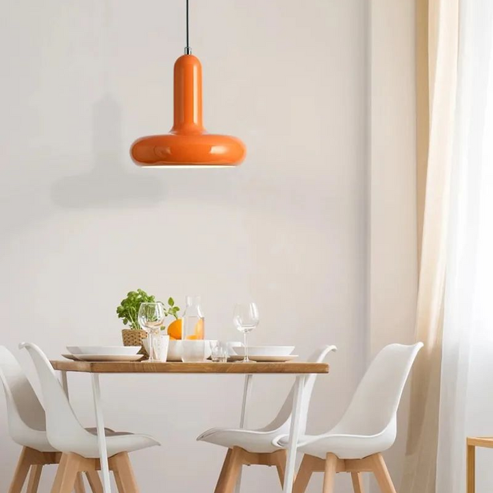 Lámpara colgante pequeña de macarrón escandinavo, moderna lámpara de noche de dormitorio de estilo crema, lámpara de mesa de bar para restaurante, moderna y sencilla.
