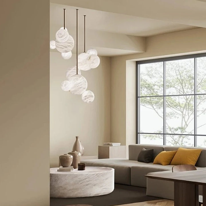 Lámparas colgantes de mármol cromado dorado de moda 2025, bombillas LED E14, candelabro, lámpara de suspensión brillante para comedor