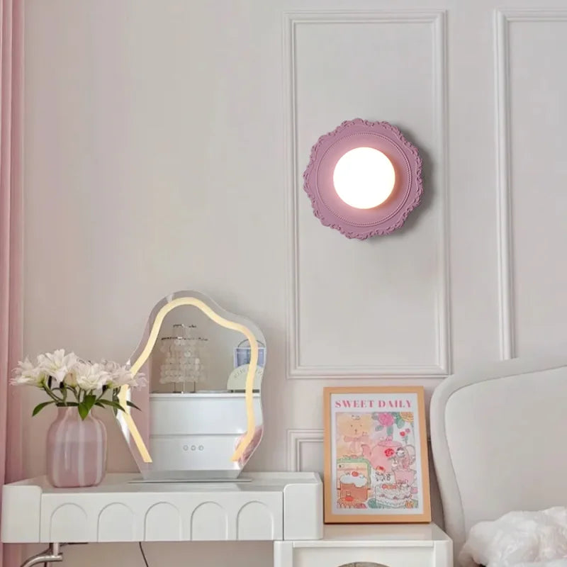 Lámpara de pared francesa color crema para sala de estar, pasillo, entrada, balcón, dormitorio infantil, lámpara de pared de noche, estilo coreano.