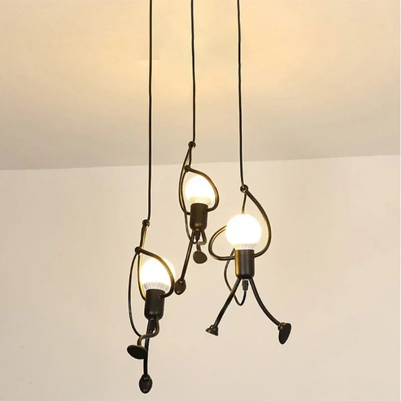 Lámpara de techo LED de estilo moderno con diseño de hombrecito de hierro vintage, para decoración del hogar, sala de estar, dormitorio infantil, color negro, E27