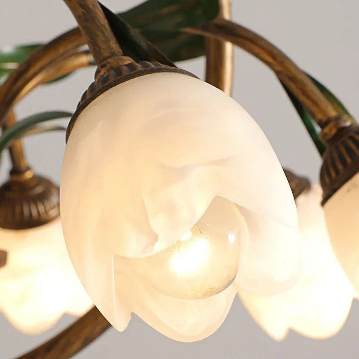 Lámpara colgante LED de cristal con diseño floral de hojas verdes y flores para decoración de habitaciones y apartamentos de estilo nórdico escandinavo.