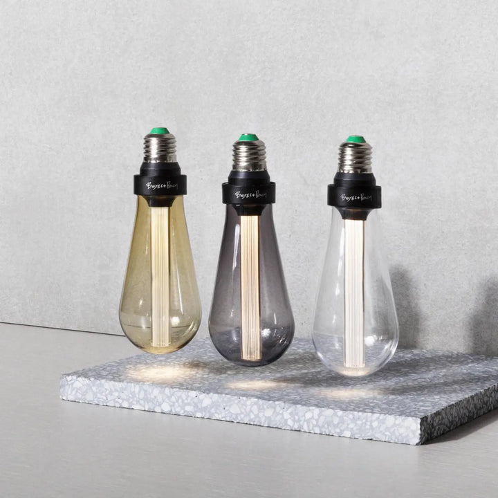 Ampoule LED Buster Bulb E27 fumée dans un intérieur #couleur_gris