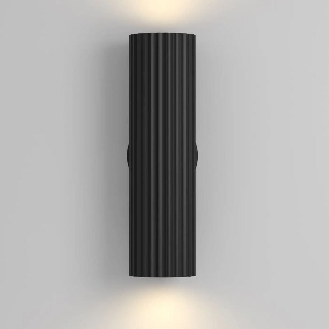 Applique murale calipso cylindre cannelé double flux noire en métal avec design moderne et épuré