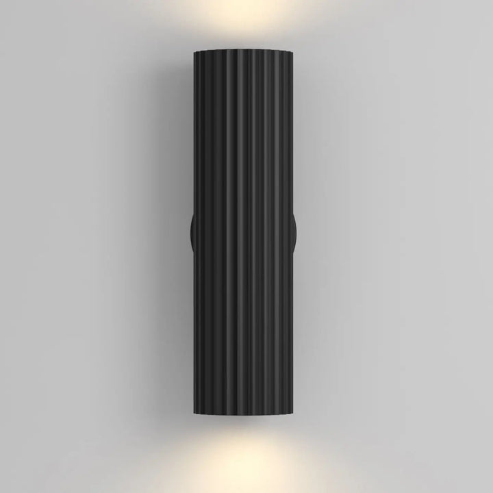 Applique murale calipso cylindre cannelé double flux noire en métal avec design moderne et épuré