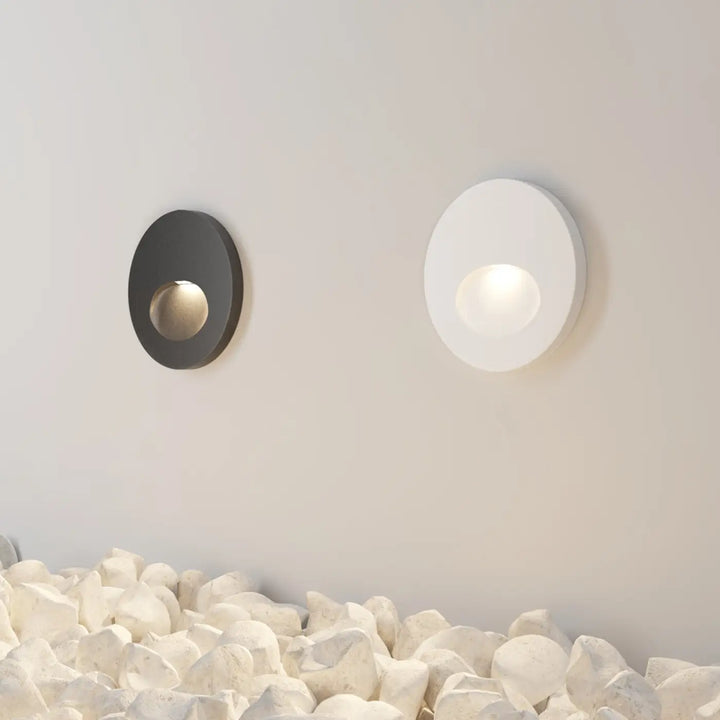 Applique encastrée bil moderne en noir mat et blanc avec lumière douce led encastrée et design minimaliste