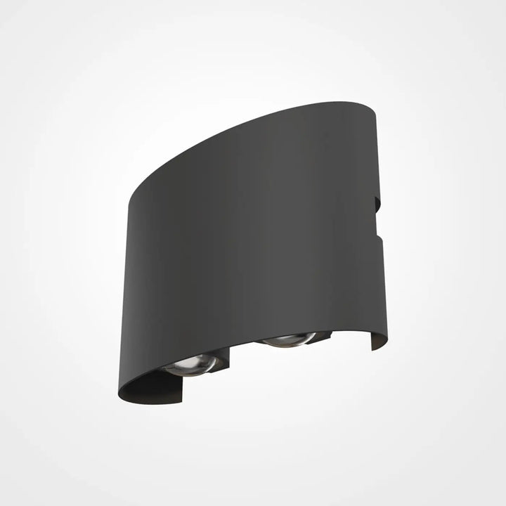 Applique extérieure led strato compacte en noir mat avec deux ampoules led intégrées et lumière indirecte élégante