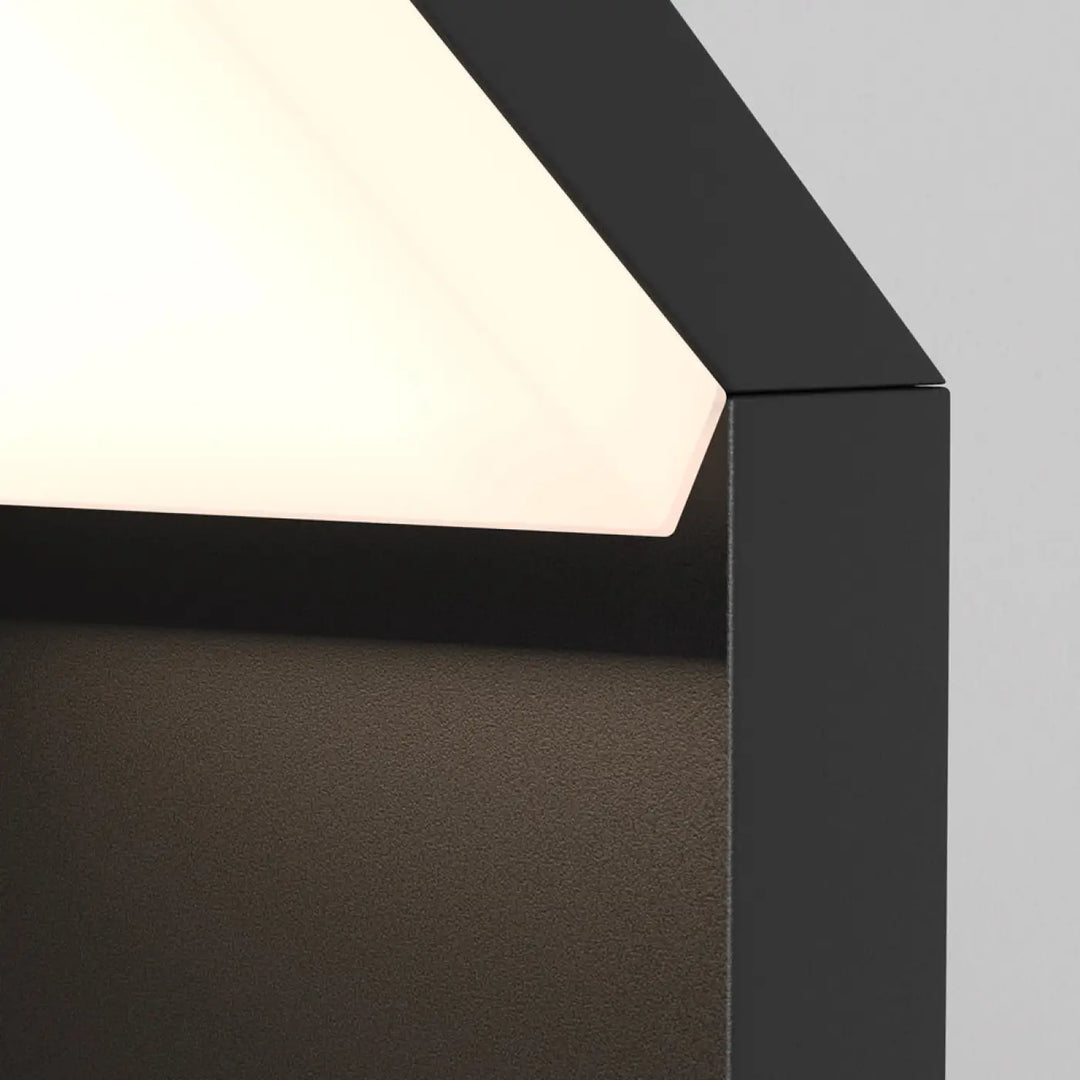 Applique extérieure cadre asymétrique en acier noir avec diffuseur blanc givré moderne