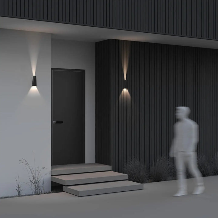 Applique extérieure times square bloc vertical en métal noir minimaliste avec design angulaire élégant pour mur extérieur