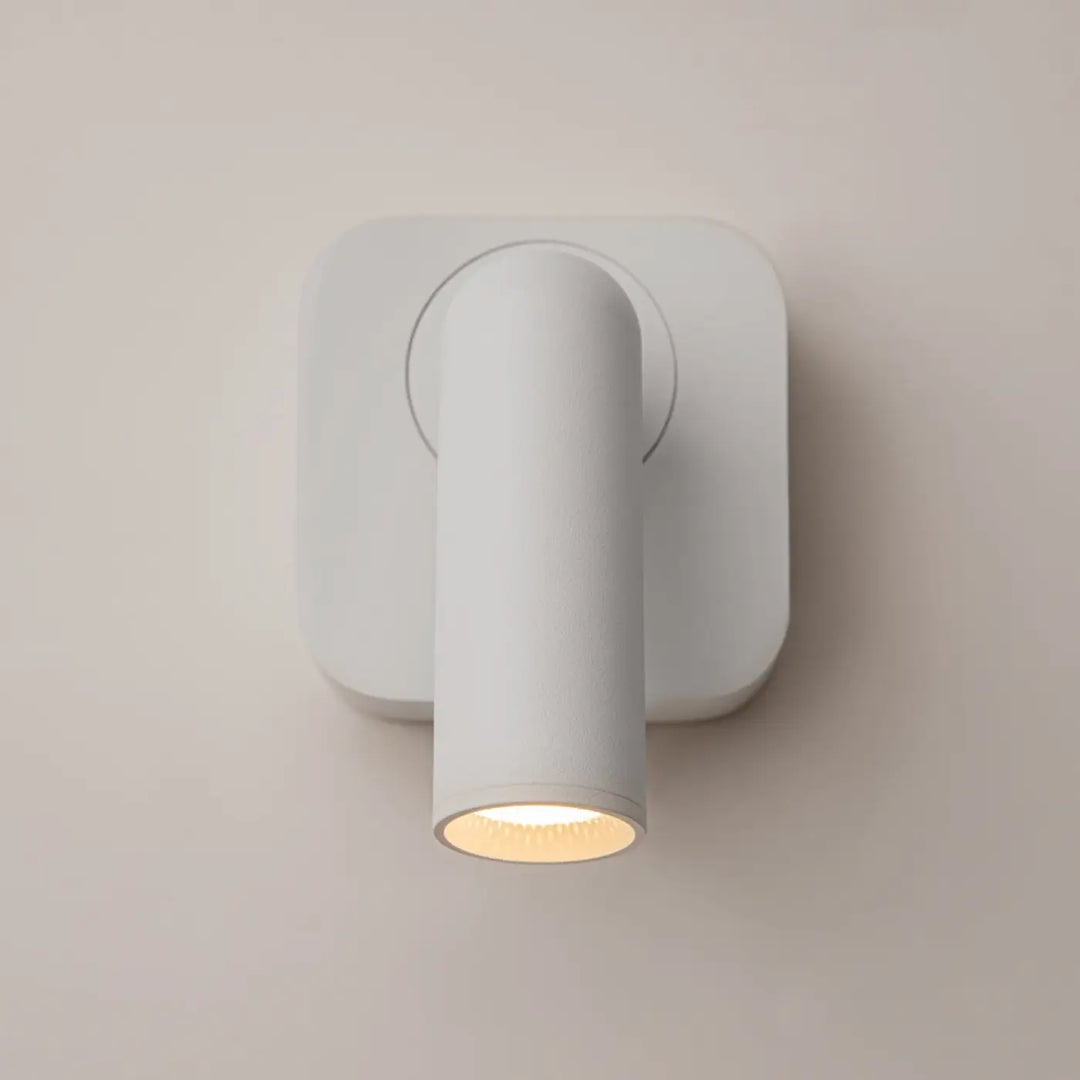 Applique liseuse murale blanche minimaliste avec tête cylindrique ajustable et module carré liseuse mirax