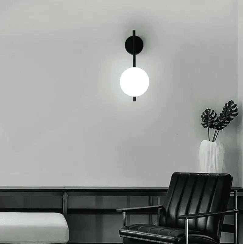 Applique Murale Boule Globe Suspendu en Or ou Noir