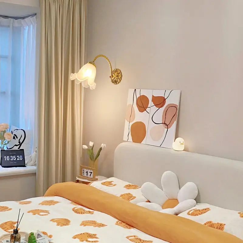 Applique Murale En Forme De Fleur Blanche