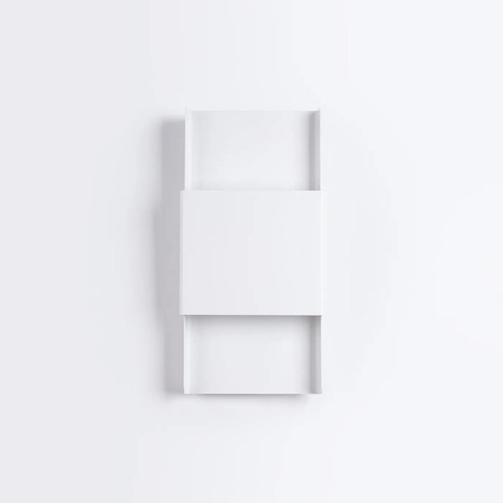 Applique murale durlin blanc minimaliste en métal avec design géométrique pour variété d’intérieurs modernes