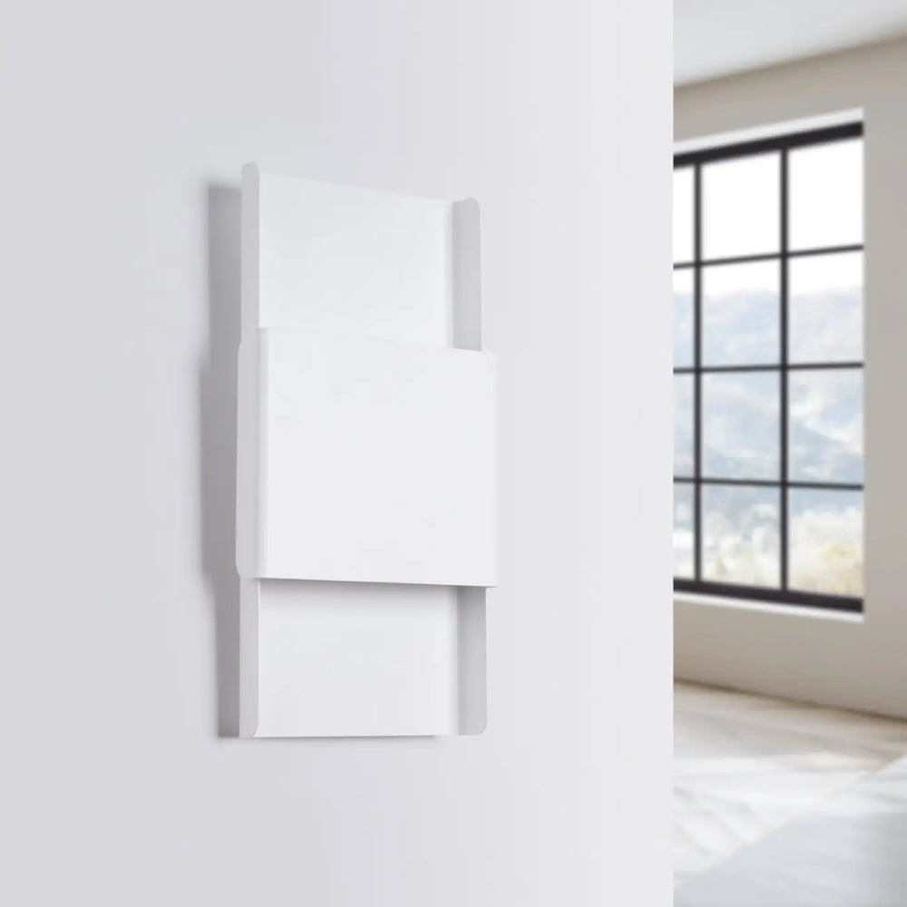 Applique murale durlin blanc minimaliste avec design géométrique épuré pour variété d’intérieurs modernes