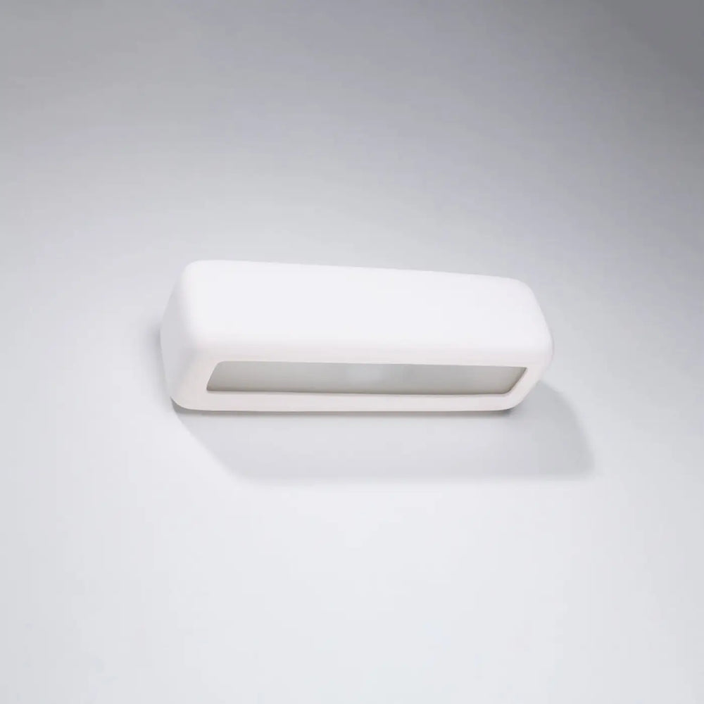 Applique murale céramique moderne subani avec luminaire led rectangulaire blanc et design épuré en plastique lisse