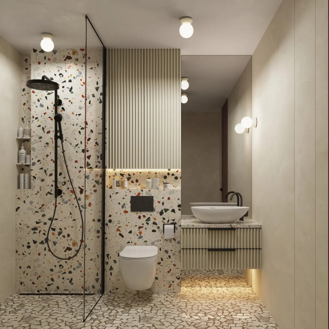Applique murale zori beige dans une salle de bain moderne avec murs terrazzo et belle décoration éclairée par lampe zori