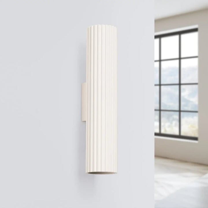Applique Murale beige éteinte, vue rapprochée